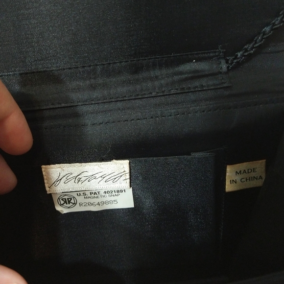 Vintage Lord & Taylor Beaded Black and Gold Purse - Picture 6 of 6